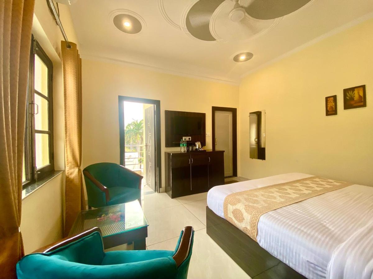 Tapovan New Residency By Ftp Hotels Rišikéš Exteriér fotografie
