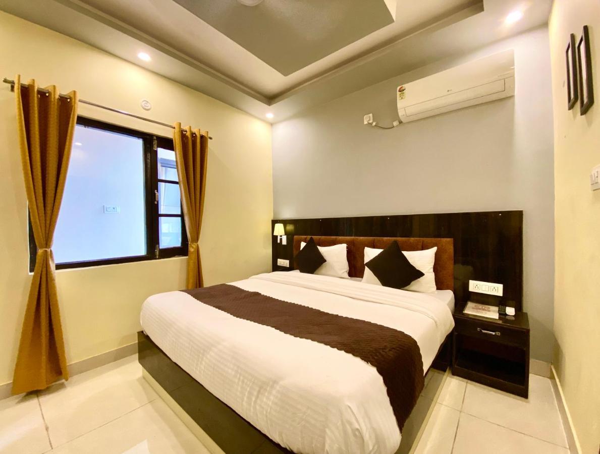 Tapovan New Residency By Ftp Hotels Rišikéš Exteriér fotografie